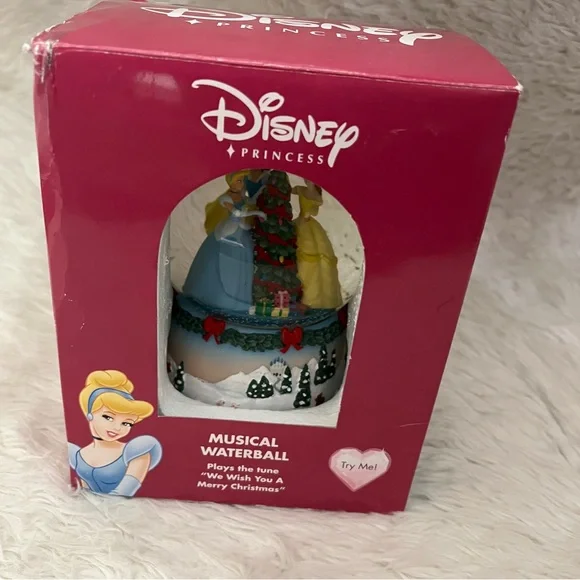 Disney Princess Water ball Snow globe - Picture 6 of 9
